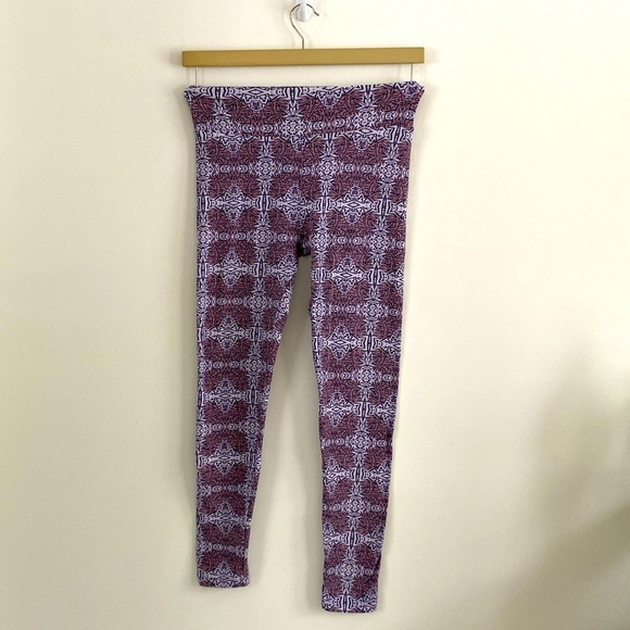 LuLaRoe Pants - LulaRoe OS Leggings